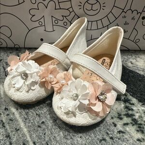 Elegant White and Pink Floral Kids Dress Shoes